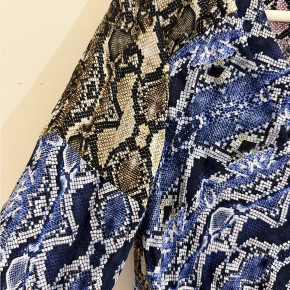 Parker Size XX-Small Blue and Brown Patterned Blouse - Picture 3 of 14